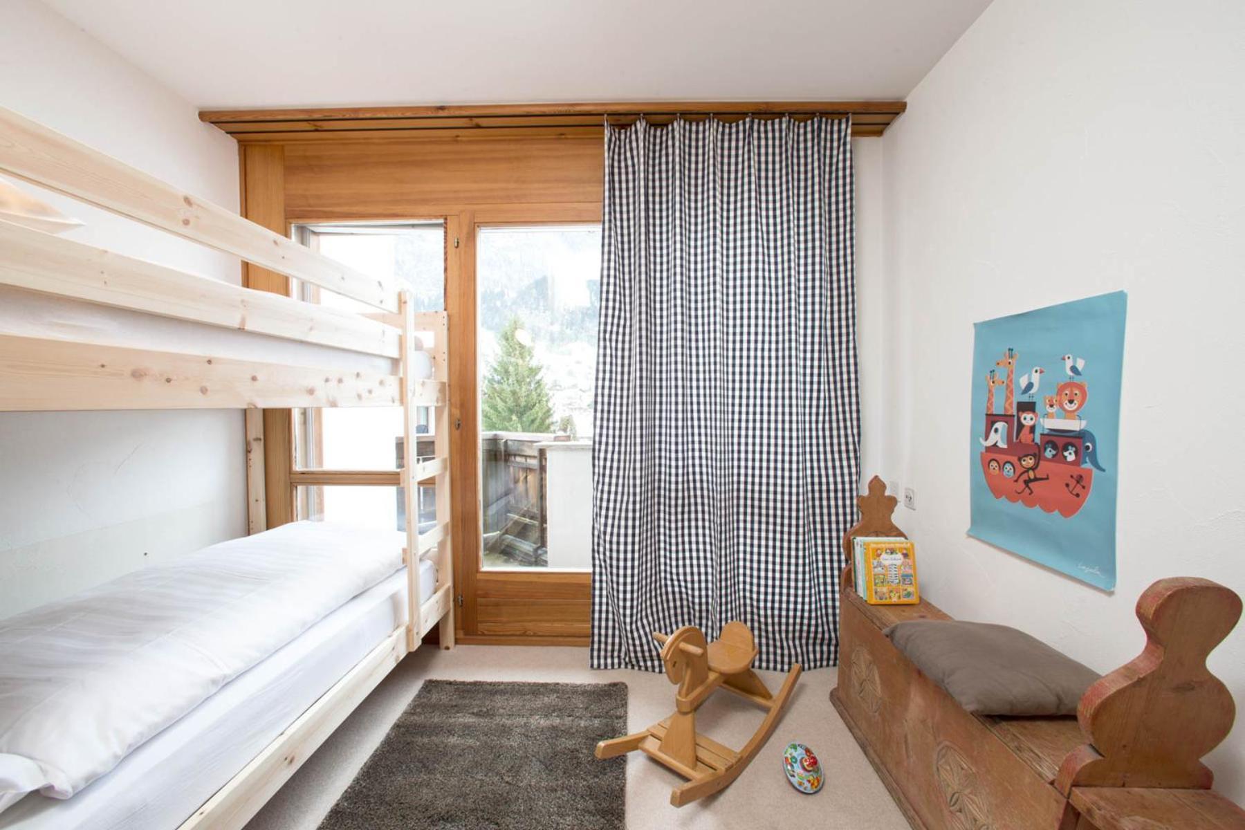 Arena Guesthouse 弗利姆斯 外观 照片